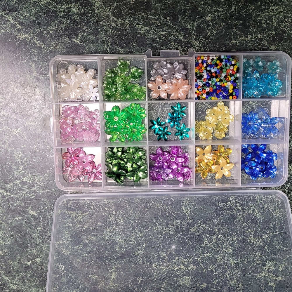 Assorted Flower Bead Collection - Picture 9 of 14
